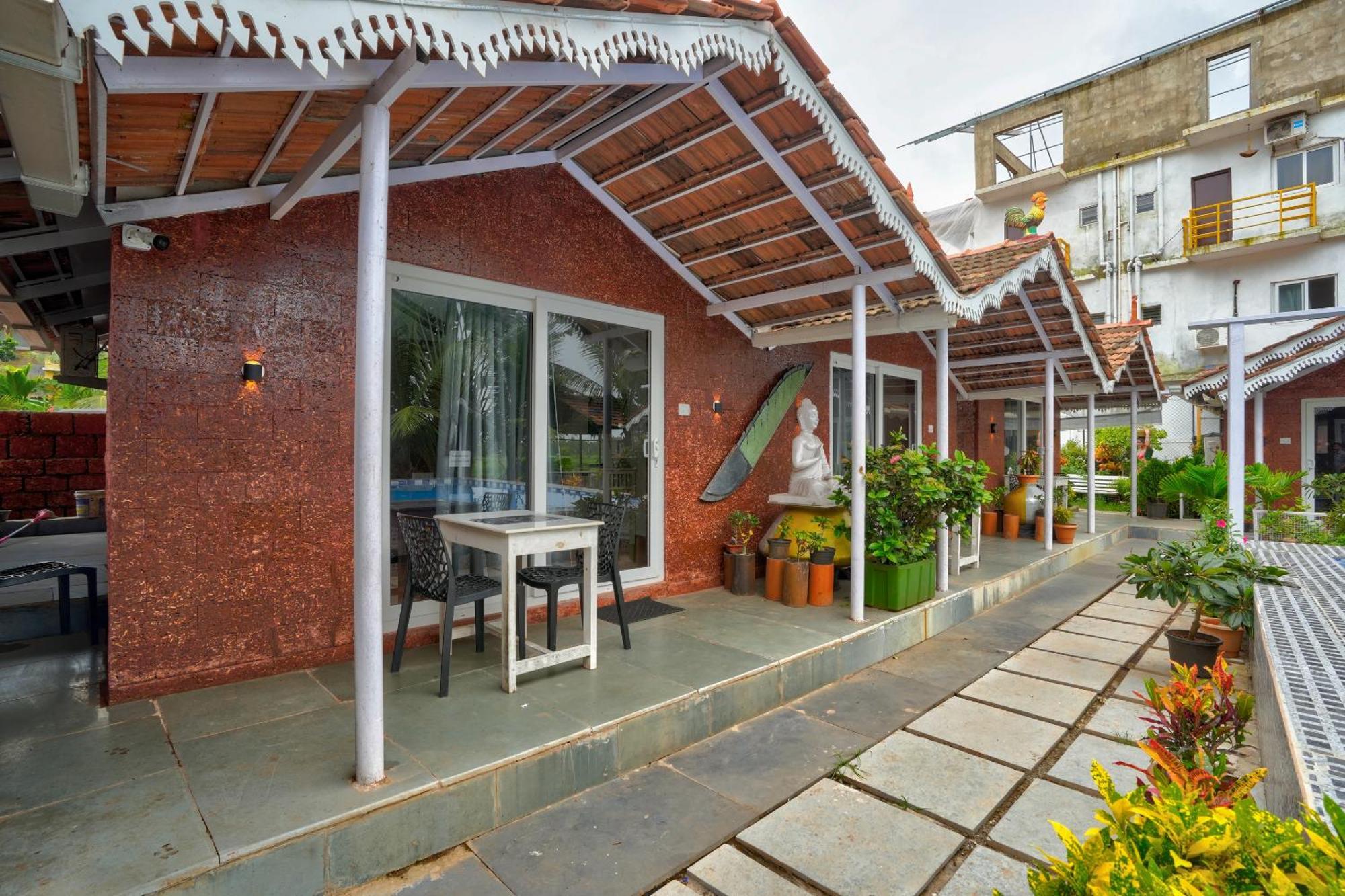 Golden Rice Resort & Cottages Candolim Exterior photo