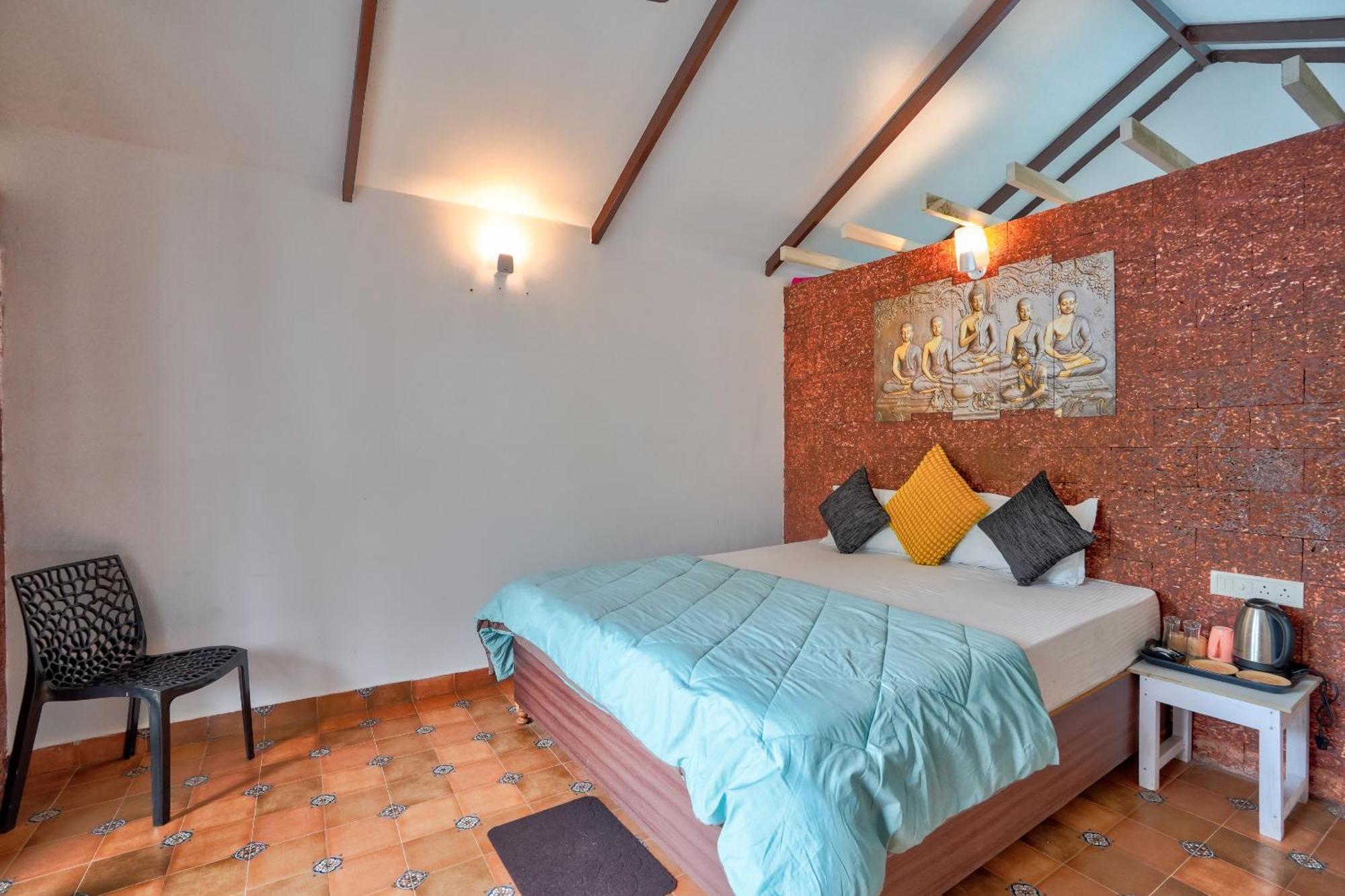 Golden Rice Resort & Cottages Candolim Exterior photo
